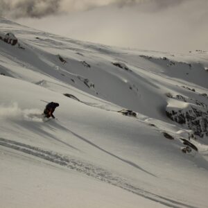Clase grupal de ski o snowboard en Cerro Catedral